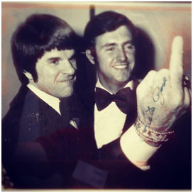 Pete Rose giving the middle finger