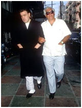 Vincent Gigante in a bathrobe walking the streets